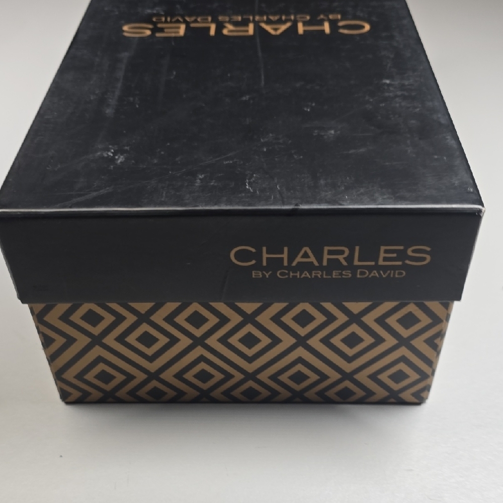 Charles By Charles David Nude Heels - Picture 8 of 8